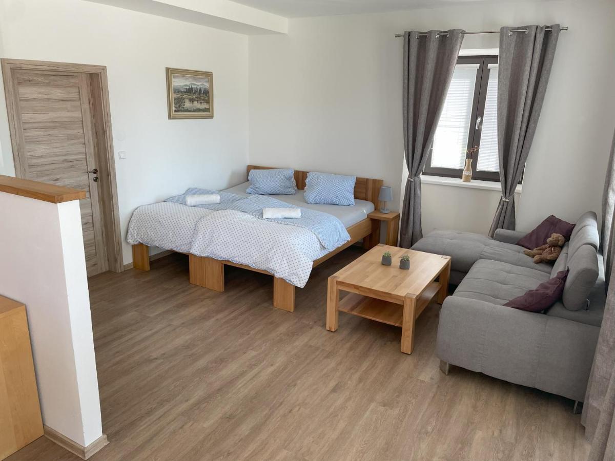 Apartman Nove Hute Sumava Eksteriør bilde